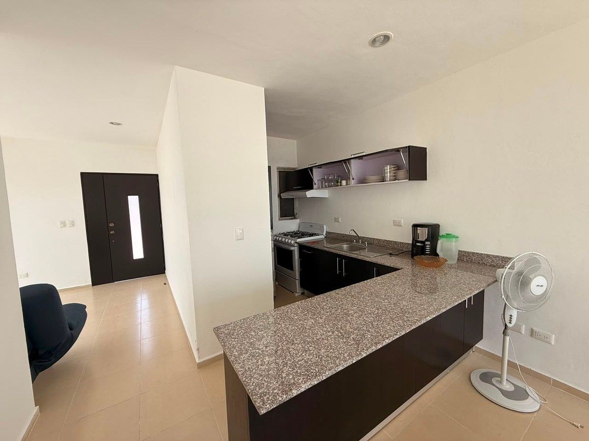Casa en Gran Santa Fe, Mérida, foto 3 de 14