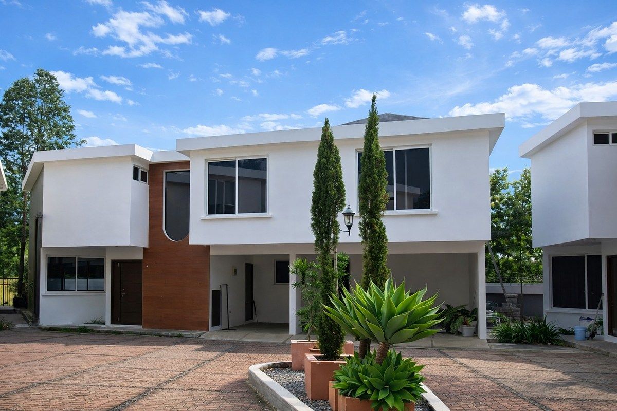 Casa en Venta dentro de Condominio | Km 21 Carretera a El Salvador
