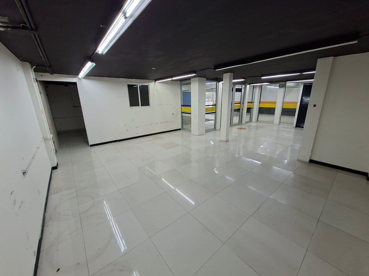 Retail Space in Villa los Pinos, Monterrey, photo 3 of 14