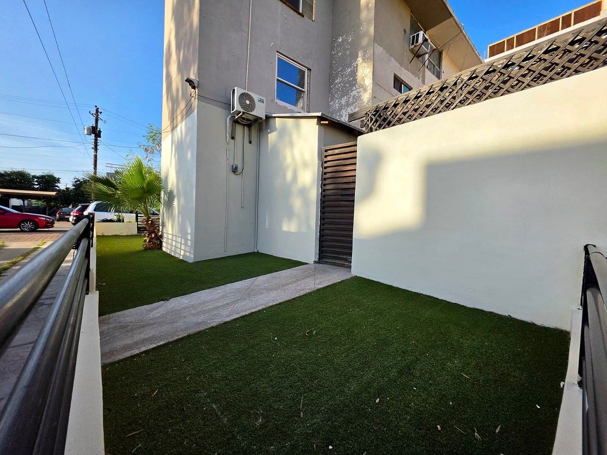 Casa en Crnl. Esteban Cantú, Mexicali, foto 7 de 25