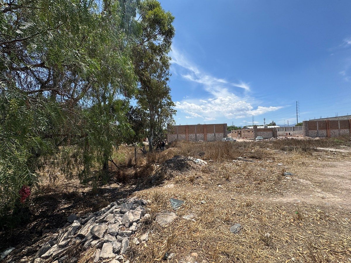 Lot in Fracción Rivera, Soledad de Graciano Sánchez, photo 2 of 9