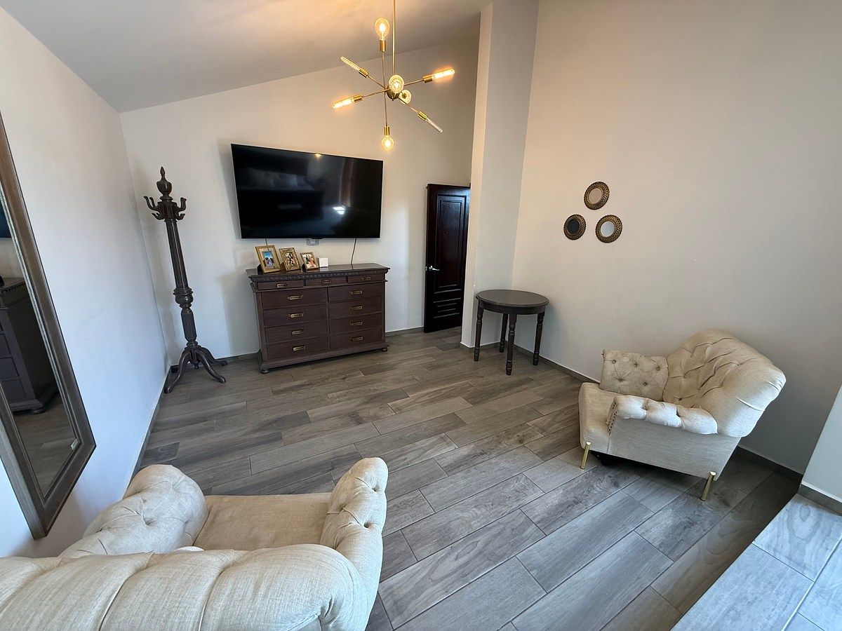 House in Gated Community in Trojes de Kristal, Aguascalientes, photo 17 of 34