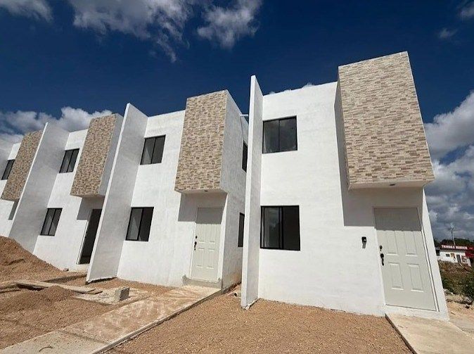 Casas Amatista en Venta en Tixcacal Opichen en Caucel Yucatan, foto 1 de 25