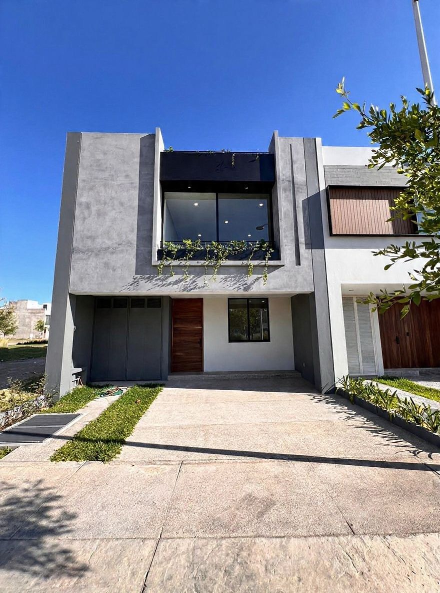 Increíble casa nueva y equipada, recámara en planta baja + roof garden, photo 1 of 24