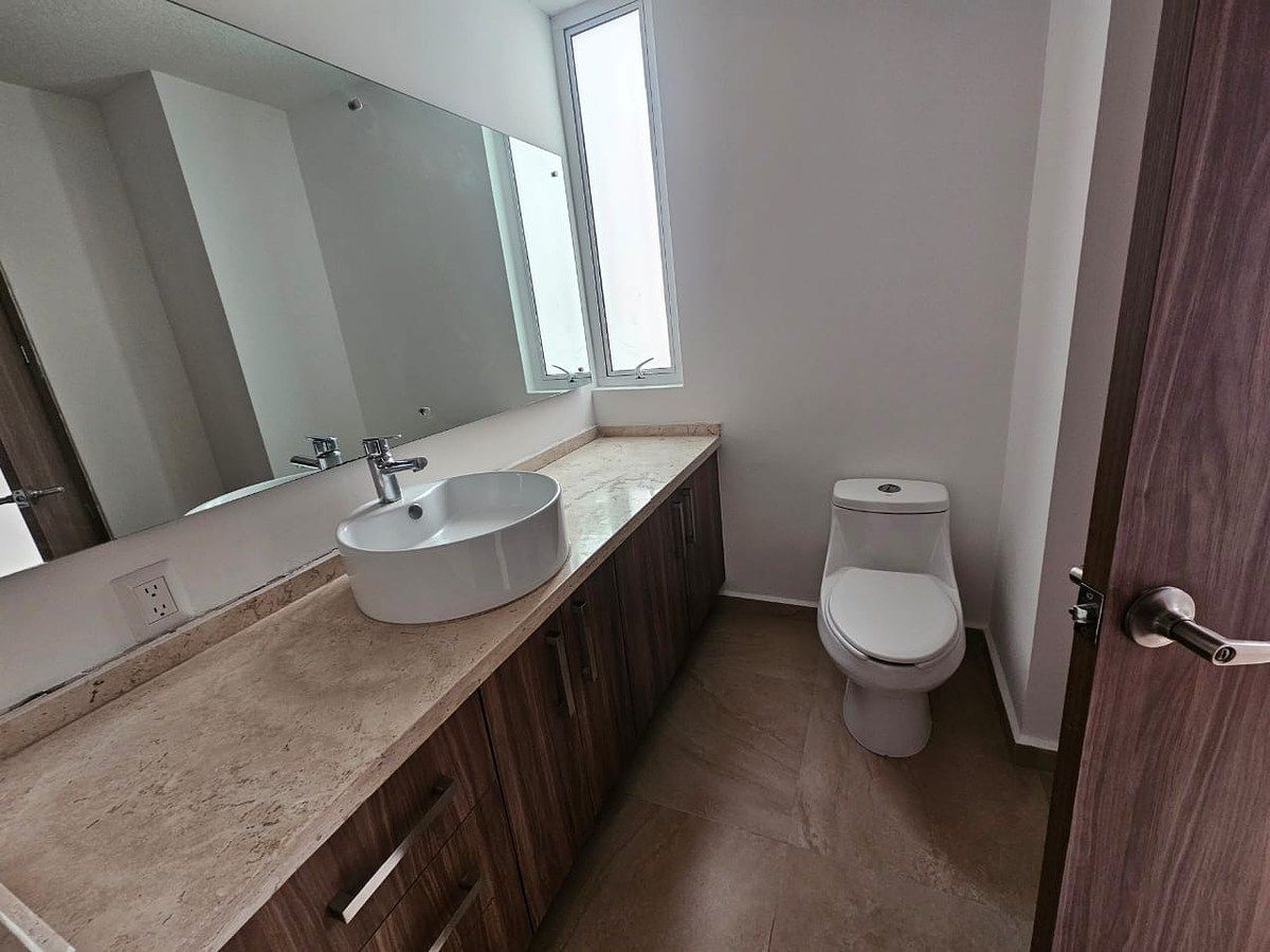 Casa en condominio en Juriquilla Santa Fe, Querétaro, foto 9 de 25