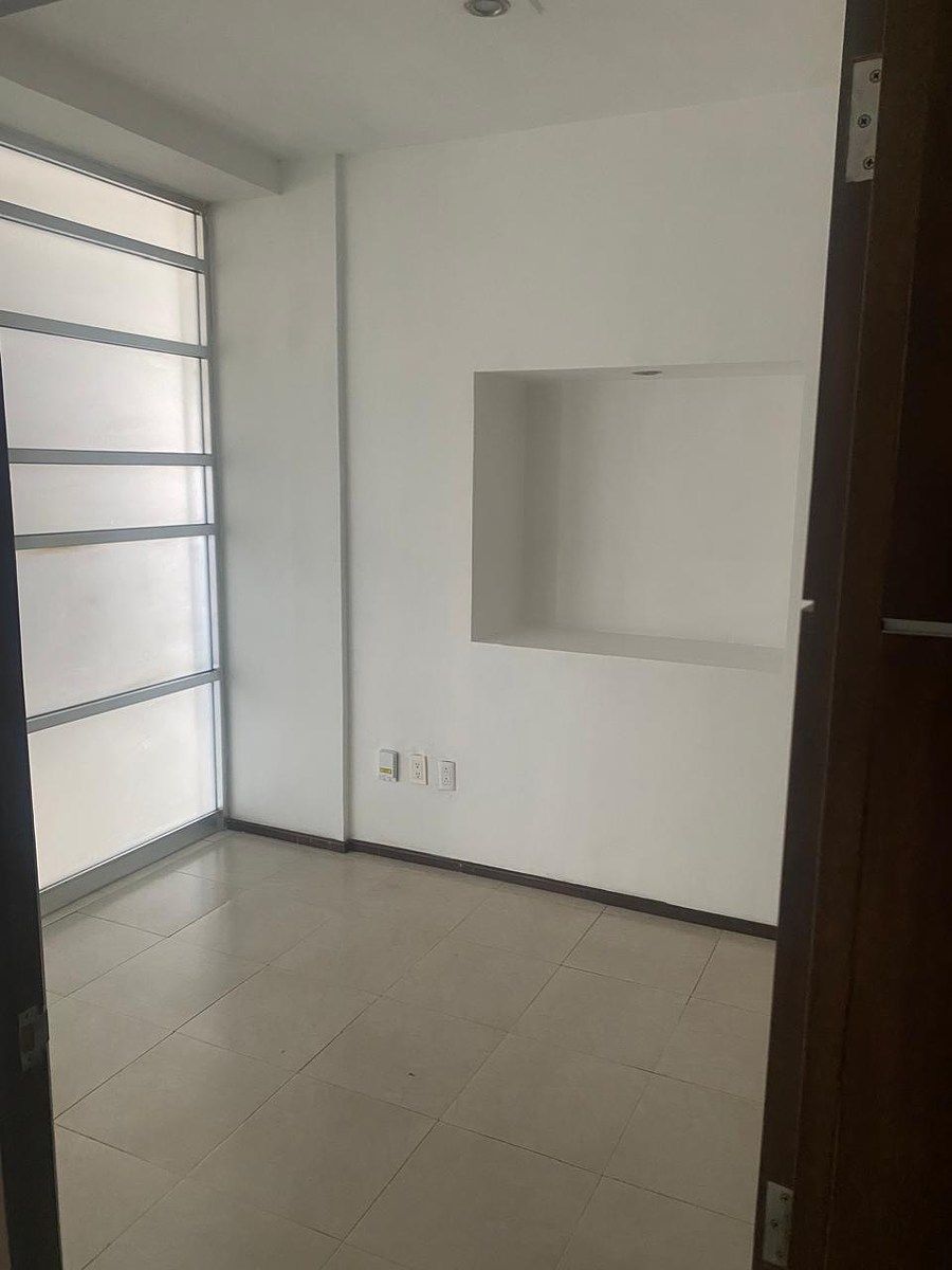 Retail Space in Centro, Querétaro, photo 7 of 9
