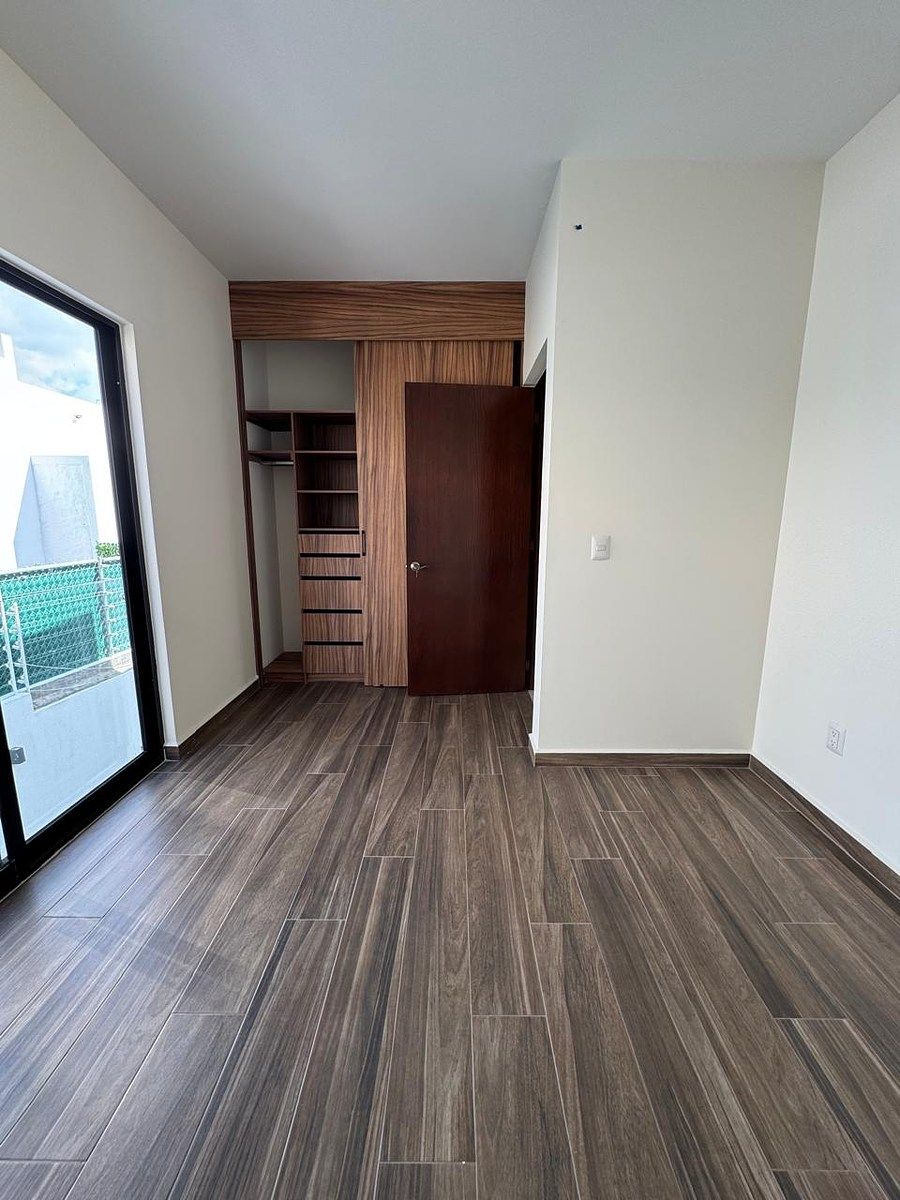 Casa em Valle Imperial, Zapopan, foto 14 de 18