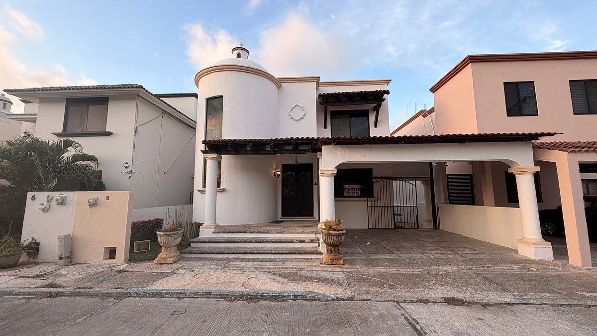 FOR SALE, House in a private area on Av Maestros Campechanos - foto 2