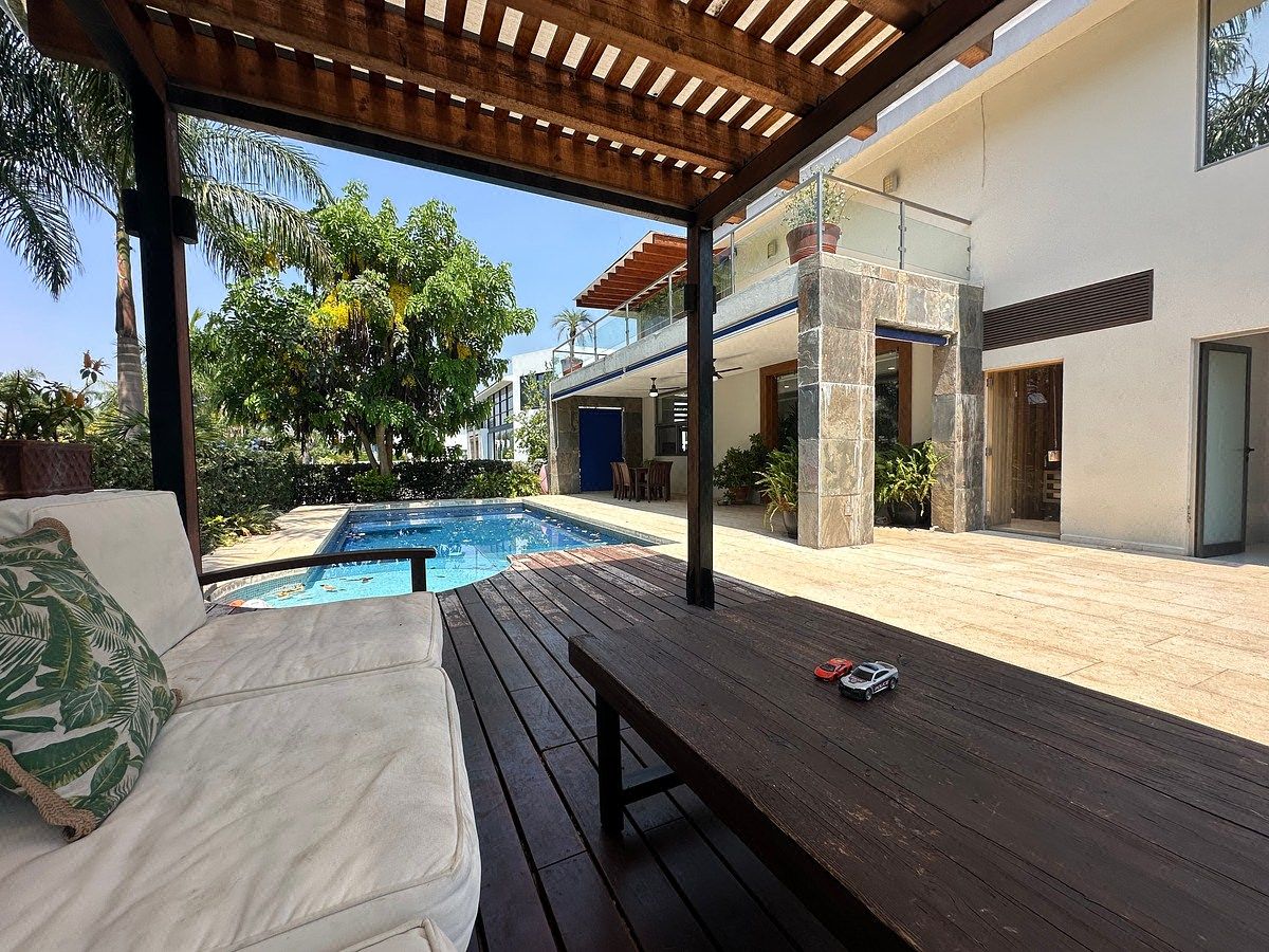 Casa en Venta | Renta, Club de Golf Paraíso Country Club, foto 1 de 49