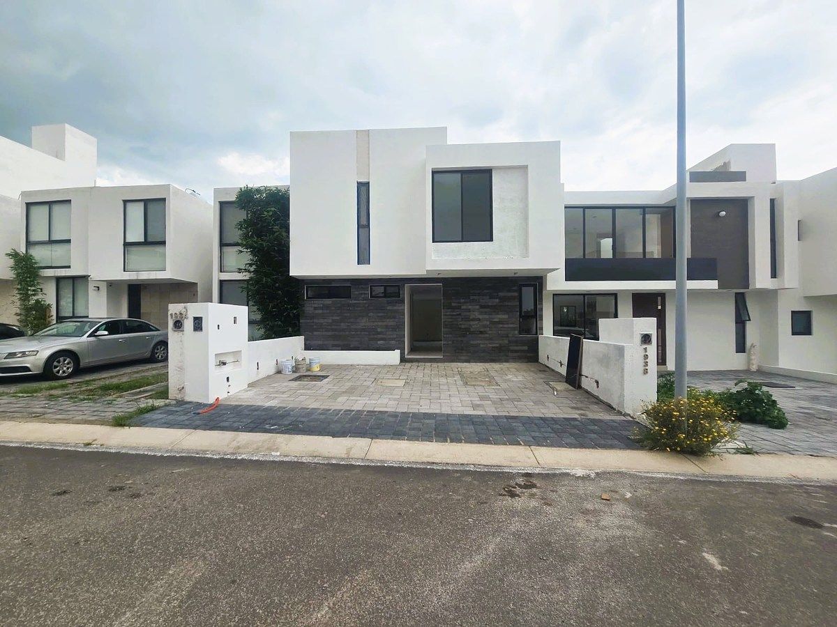 VENTA DE CASA, DE AUTOR! EN PRESERVE JURIQUILLA QUERETARO, foto 1 de 29
