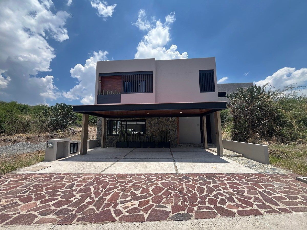House in Altozano el Nuevo Querétaro, Querétaro, photo 2 of 32