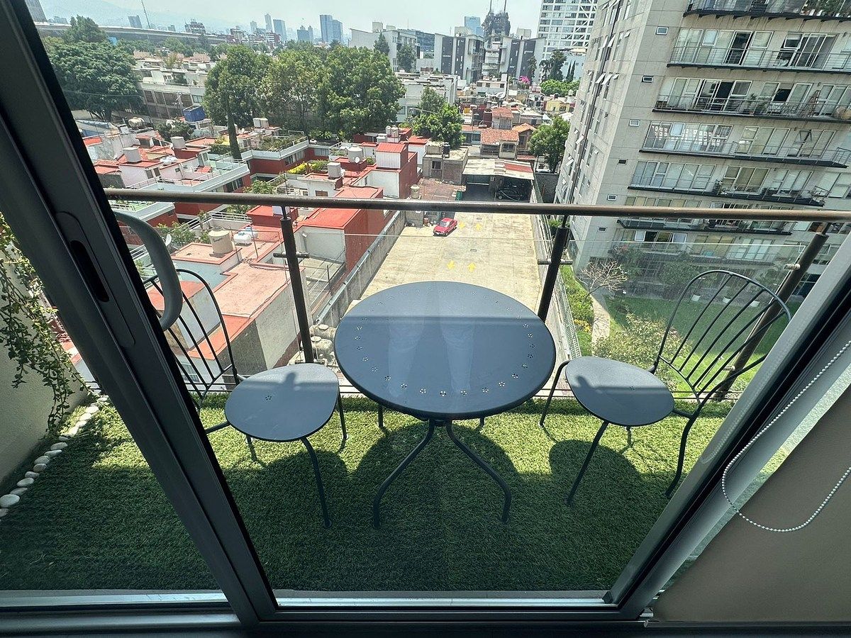 Balcón, foto 11 de 44