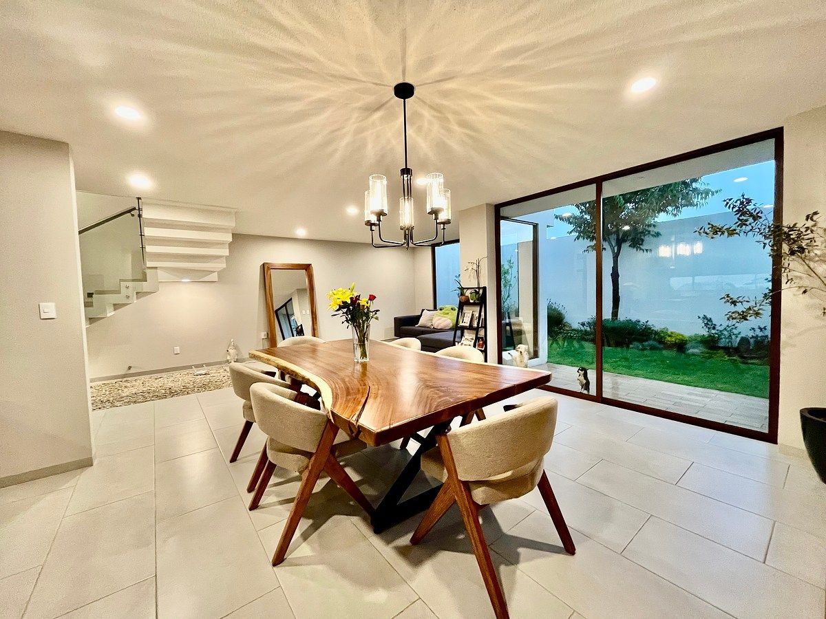 CASA EN RENTA EN METEPEC - PASEO JURICA, foto 1 de 34