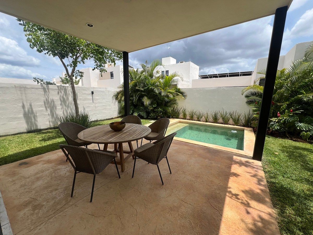 Casa en Conkal, Conkal, foto 2 de 11
