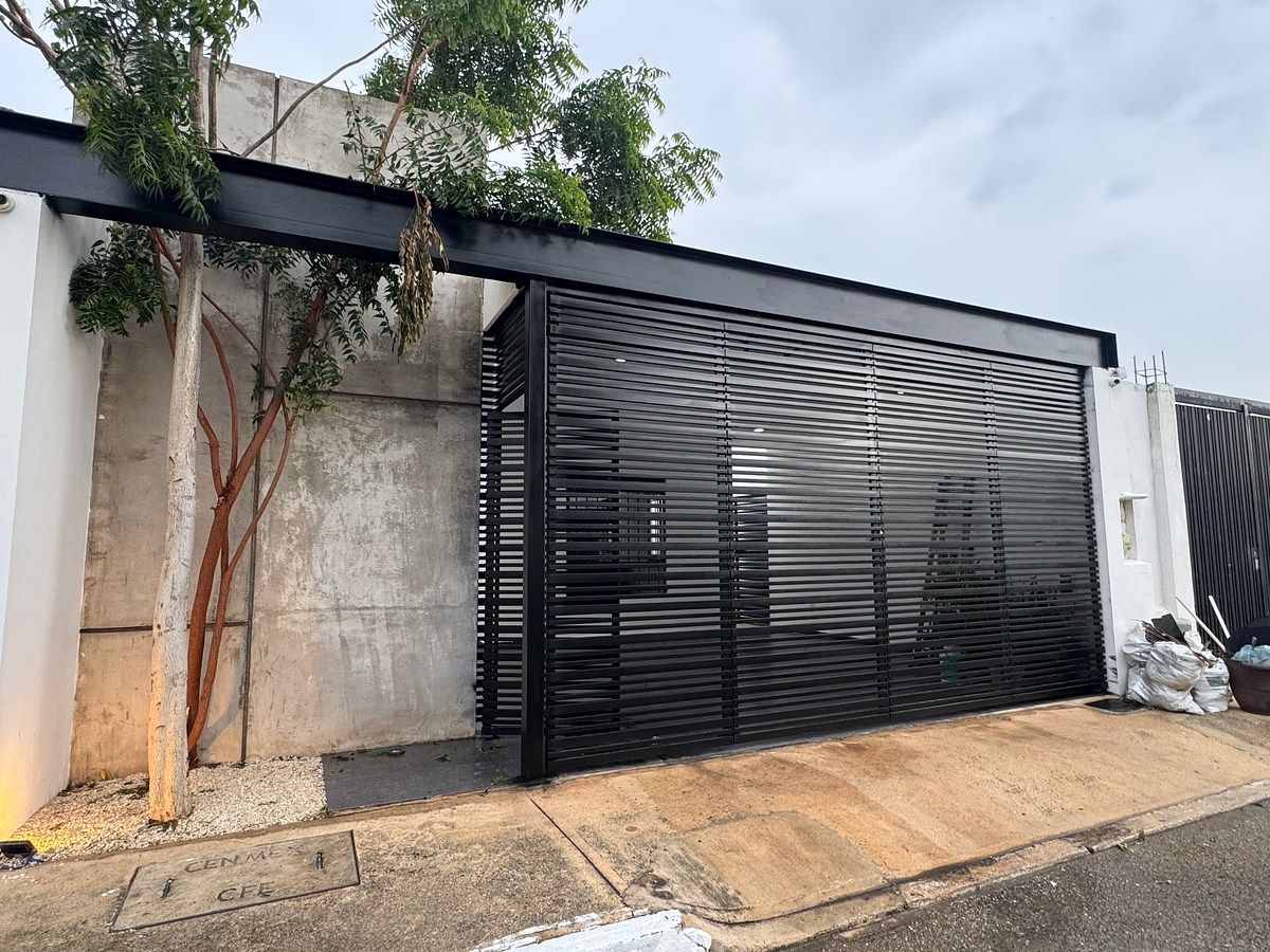 CASA EN VENTA COMPLETAMENTE EQUIPADA EN LAS AMÉRICAS, foto 1 de 18