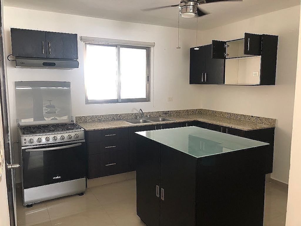 Casa en Algarrobos Desarrollo Residencial, Mérida, foto 2 de 23