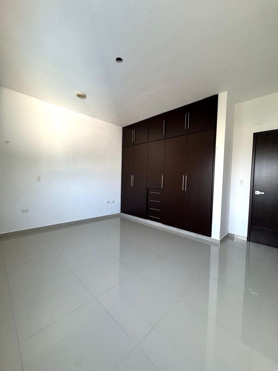 House in Altabrisa, Mérida, photo 16 of 25