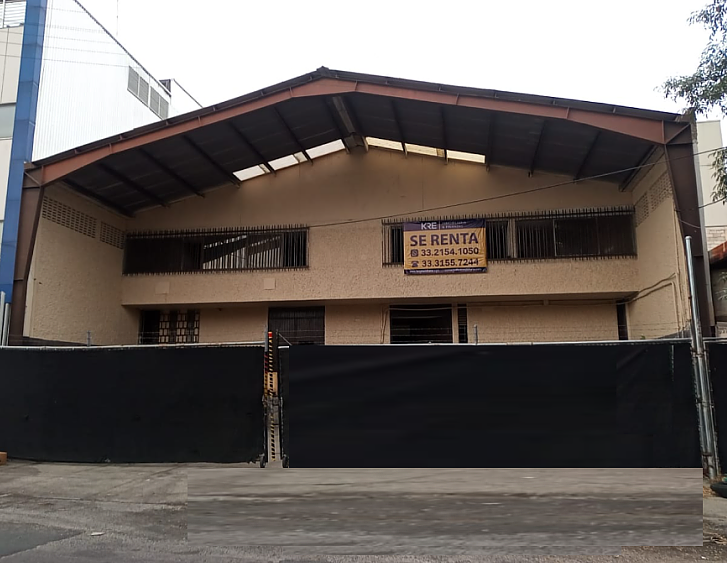 BODEGA EN RENTA COMERCIAL ABASTOS, photo 1 of 13