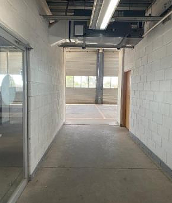 Industrial Warehouse in Rinconada las Lomas, El Salto, photo 15 of 25