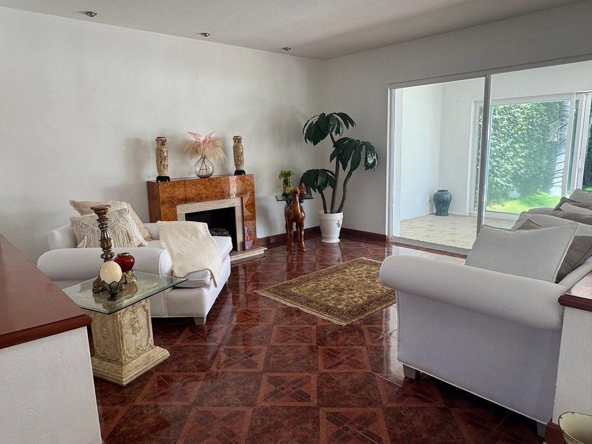 House in Ciudad Bugambilia, Zapopan, photo 2 of 8