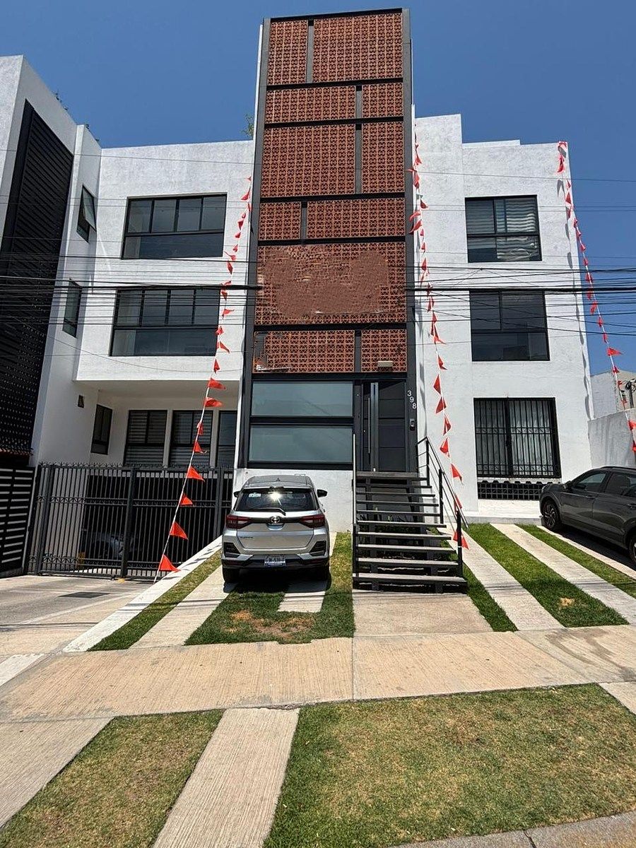 Departamento en Renta Planta Baja a Media Cuadra del Parque Metropolitano, foto 1 de 15