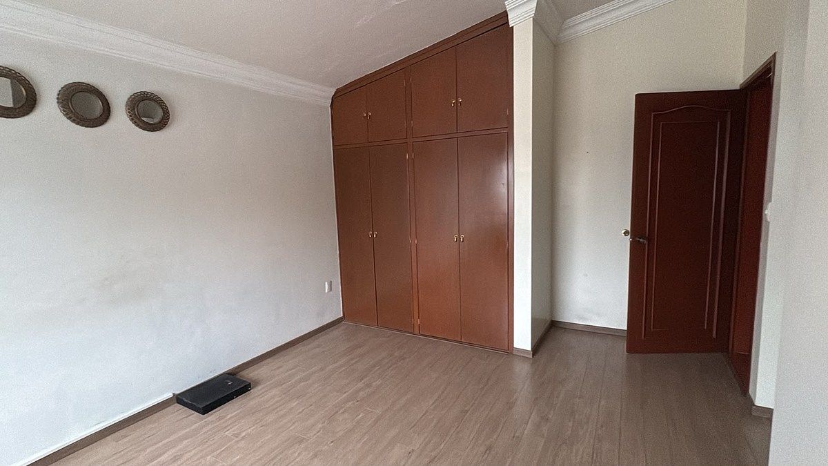 Casa em Colinas del Cimatario, Querétaro, foto 25 de 34