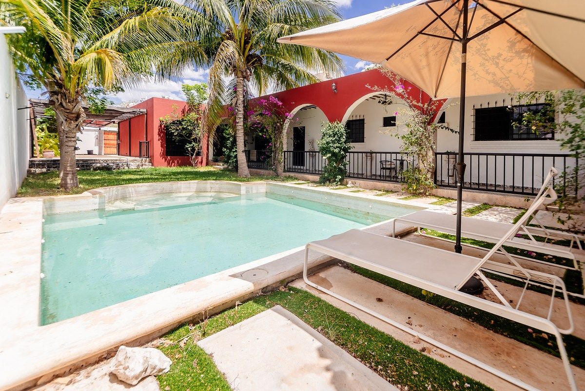 Single-story Hacienda Style House for Sale in Cholul Area - foto 2