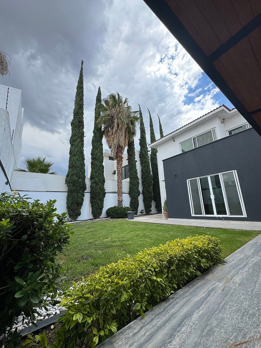 CASA EN VENTA CUMBRES DEL LAGO JURIQUILLA, foto 1 de 18
