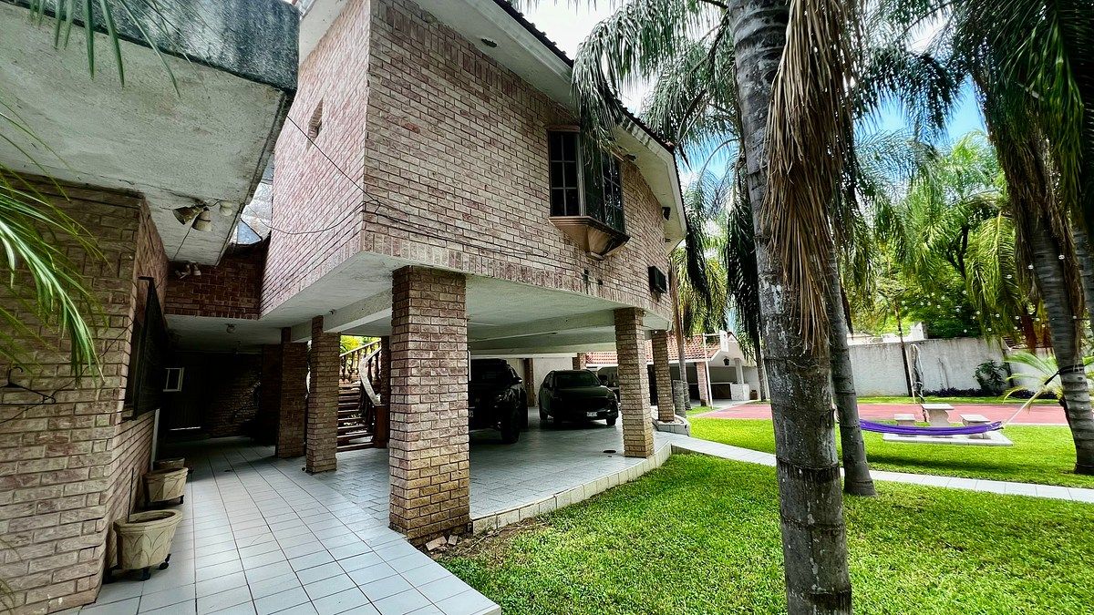 House in Yerbaniz, Santiago, photo 11 of 18