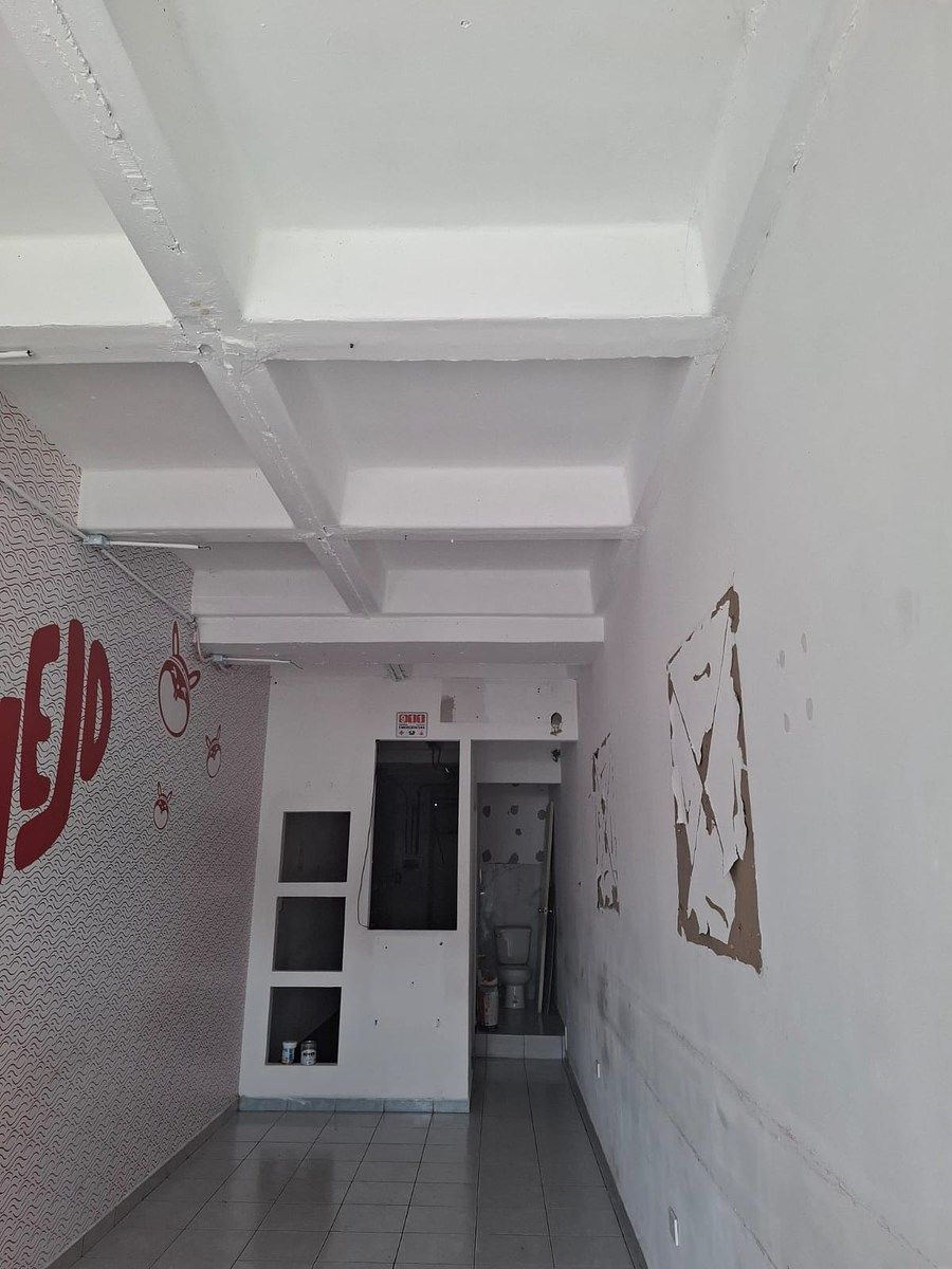 Local comercial en Del Valle, San Pedro Garza García, foto 3 de 9