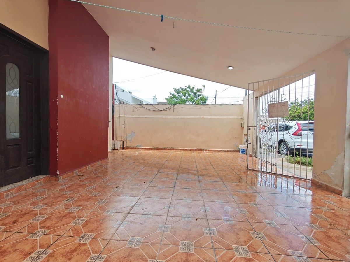Casa em Unidad Habitacional CTM, Mérida, foto 3 de 18