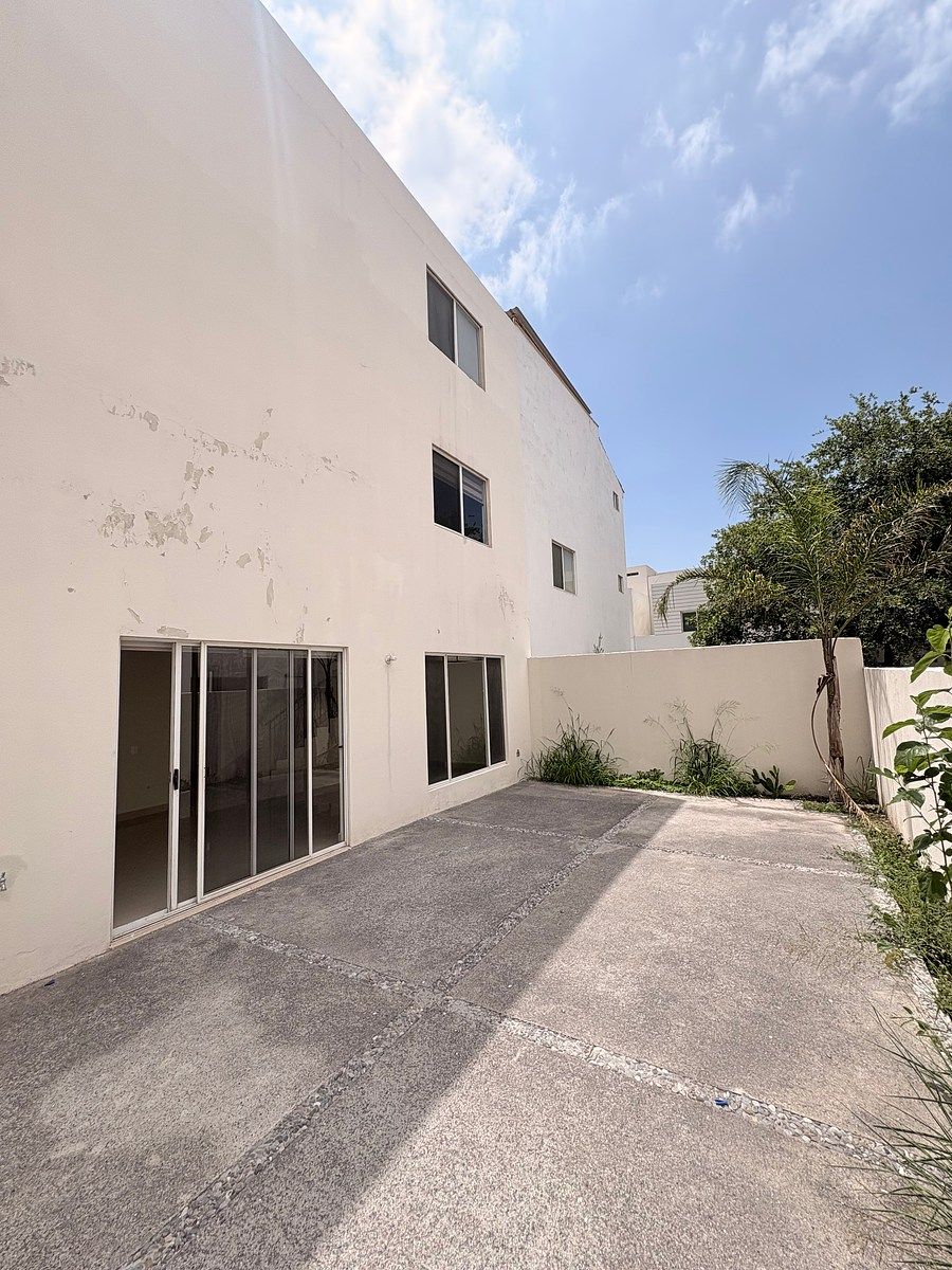 House in Ventanas de La Huasteca, Santa Catarina, photo 22 of 27