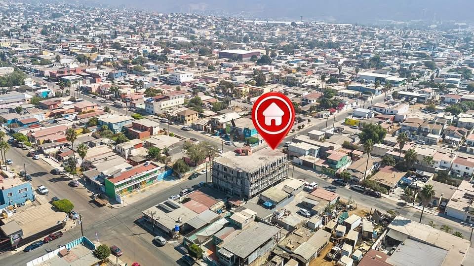 Building in Hidalgo, Ensenada, photo 5 of 14