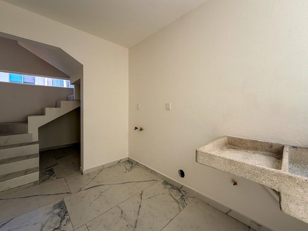 House in Gated Community in La Rioja, Tlajomulco de Zúñiga, photo 19 of 21