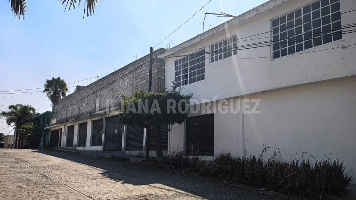 Inversión en Yecapixtla, Morelos / 3 Casas, Departamentos, Locales a pie de call, foto 1 de 18