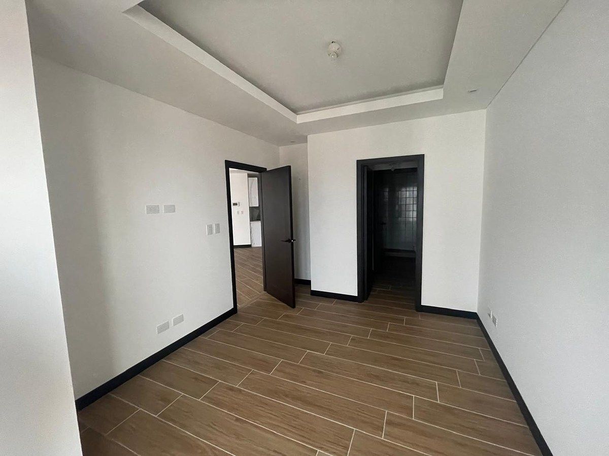 Apartamento en Renta - Lirios de Cayalá Zona 16 - Miniatura 3