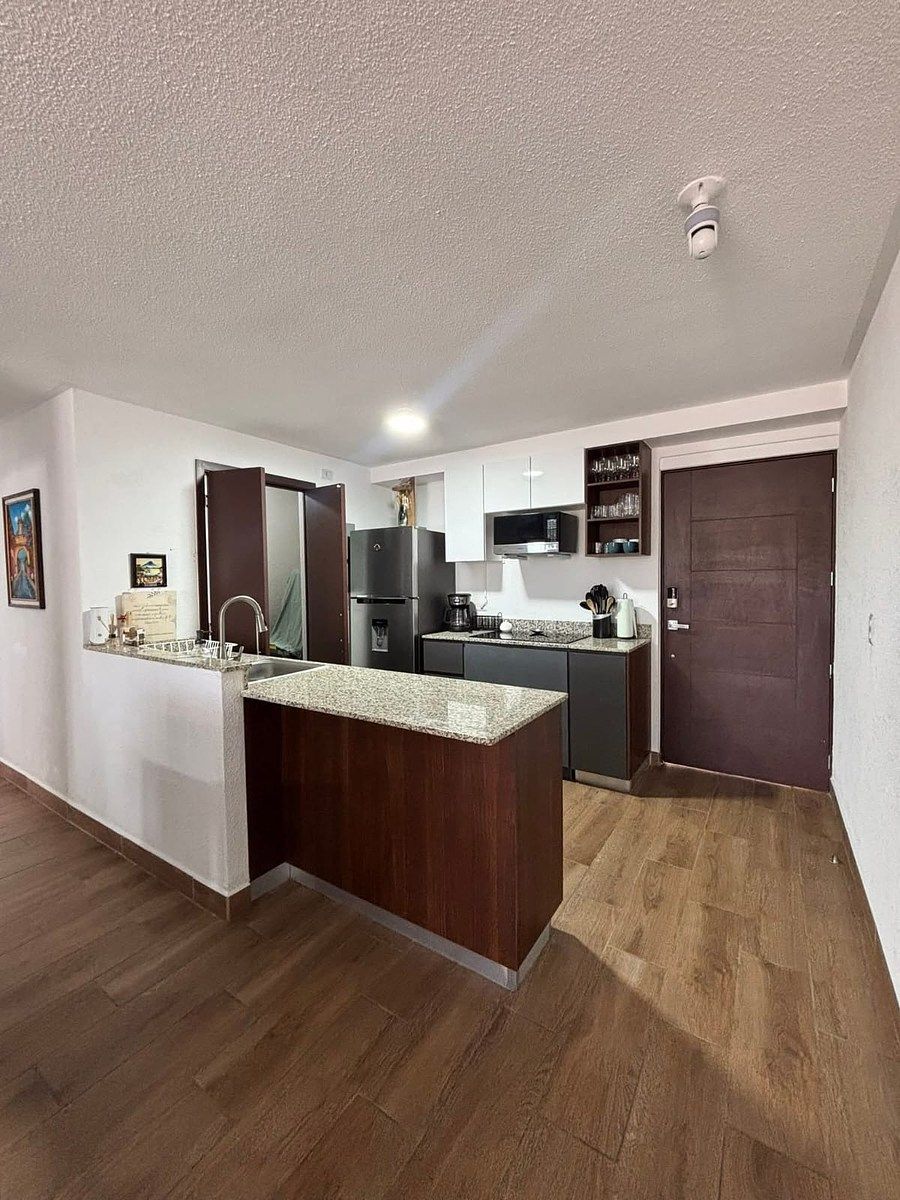 Apartamento en Renta - Senderos Zona 16 - Image 2