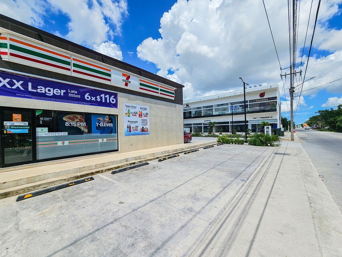 Plaza Bulan, foto 3 de 15
