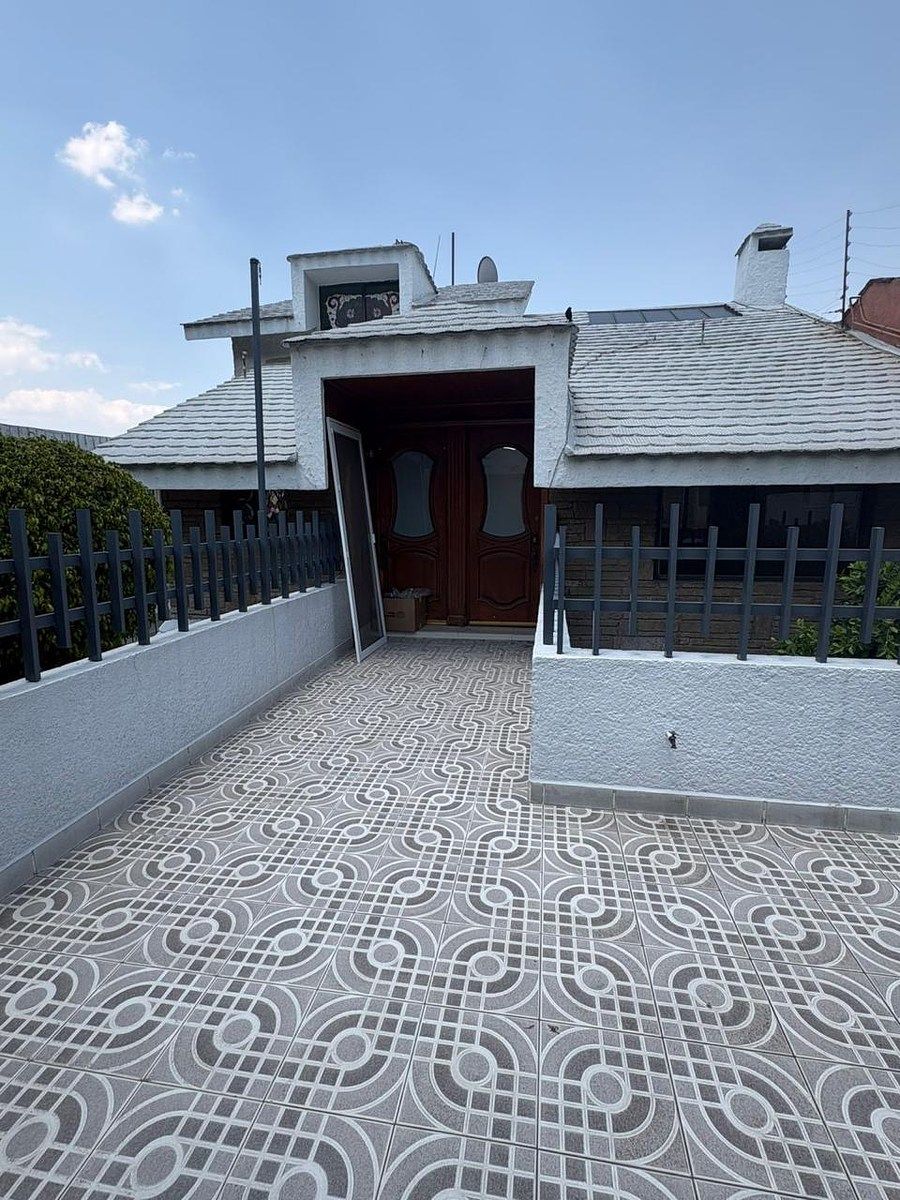 Casa  en venta Mayorazgo del Bosque, photo 1 of 17