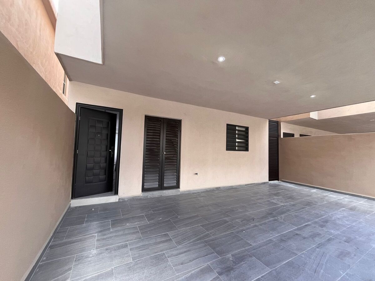Casa em Residencial Privada las Plazas, Guadalupe, foto 2 de 9