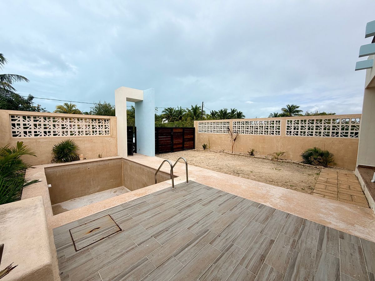 House in Chicxulub Puerto, Progreso, photo 3 of 17
