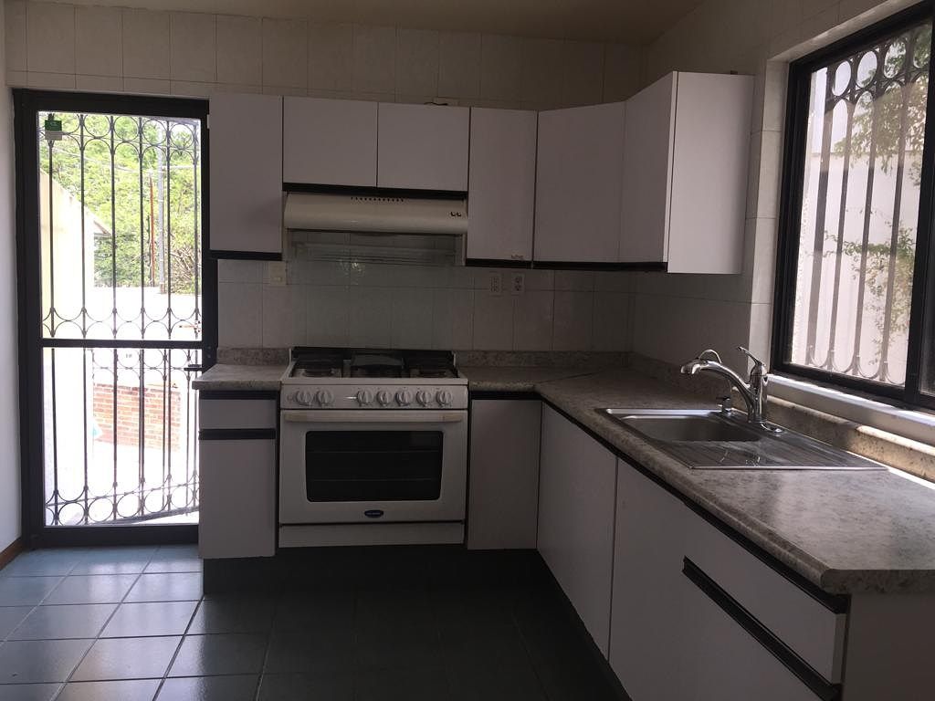 Casa en condominio en Colinas del Parque, Querétaro, foto 7 de 25