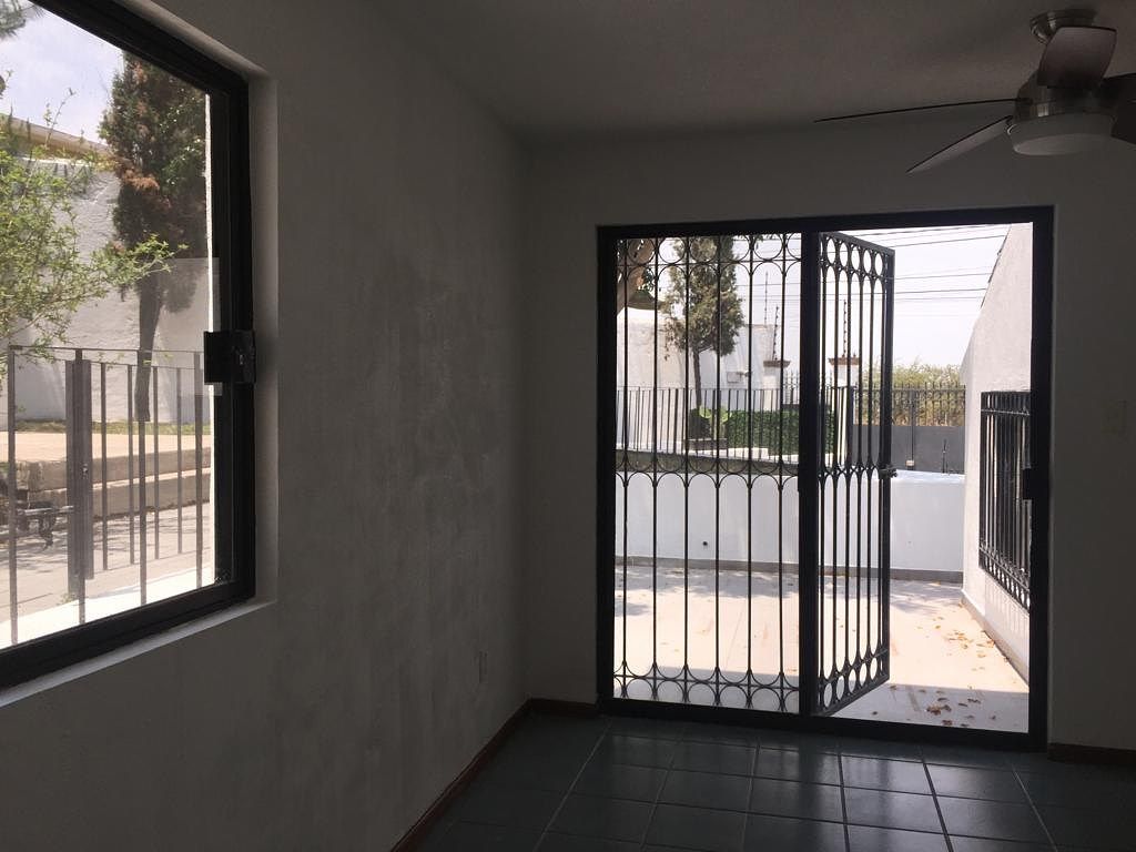 Casa en condominio en Colinas del Parque, Querétaro, foto 14 de 25