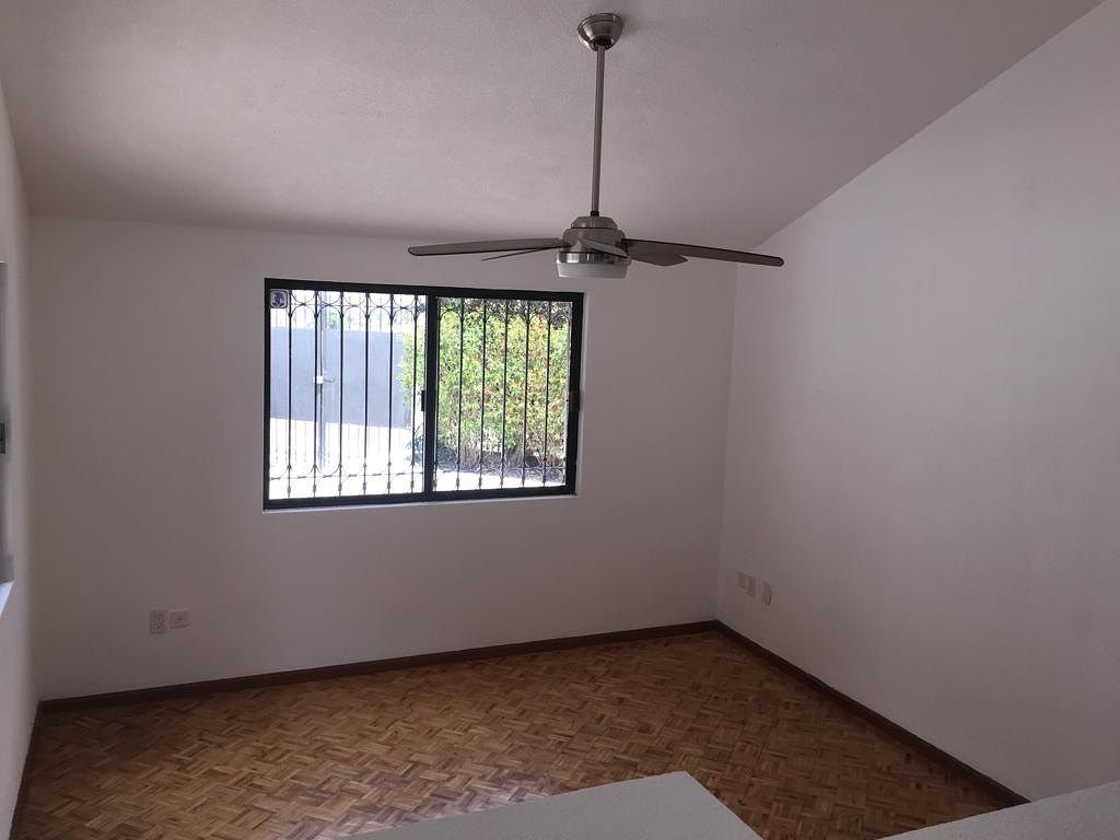 Casa en condominio en Colinas del Parque, Querétaro, foto 21 de 25