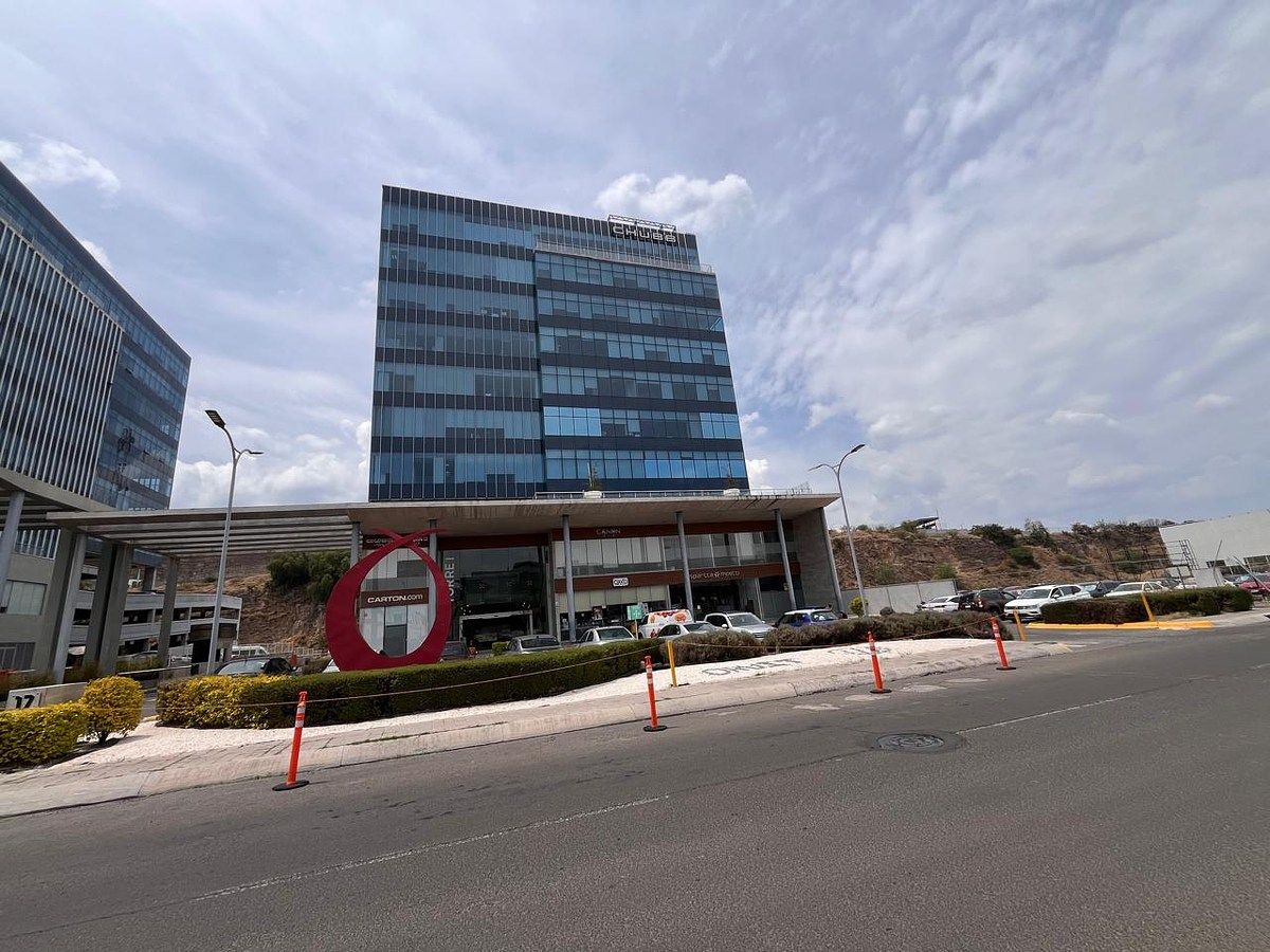 OFICINA DE 120 M² EN RENTA! EQUIPADA! EN CORPORATIVO AAA, ZONA SUR A UN COSTADO, foto 1 de 19