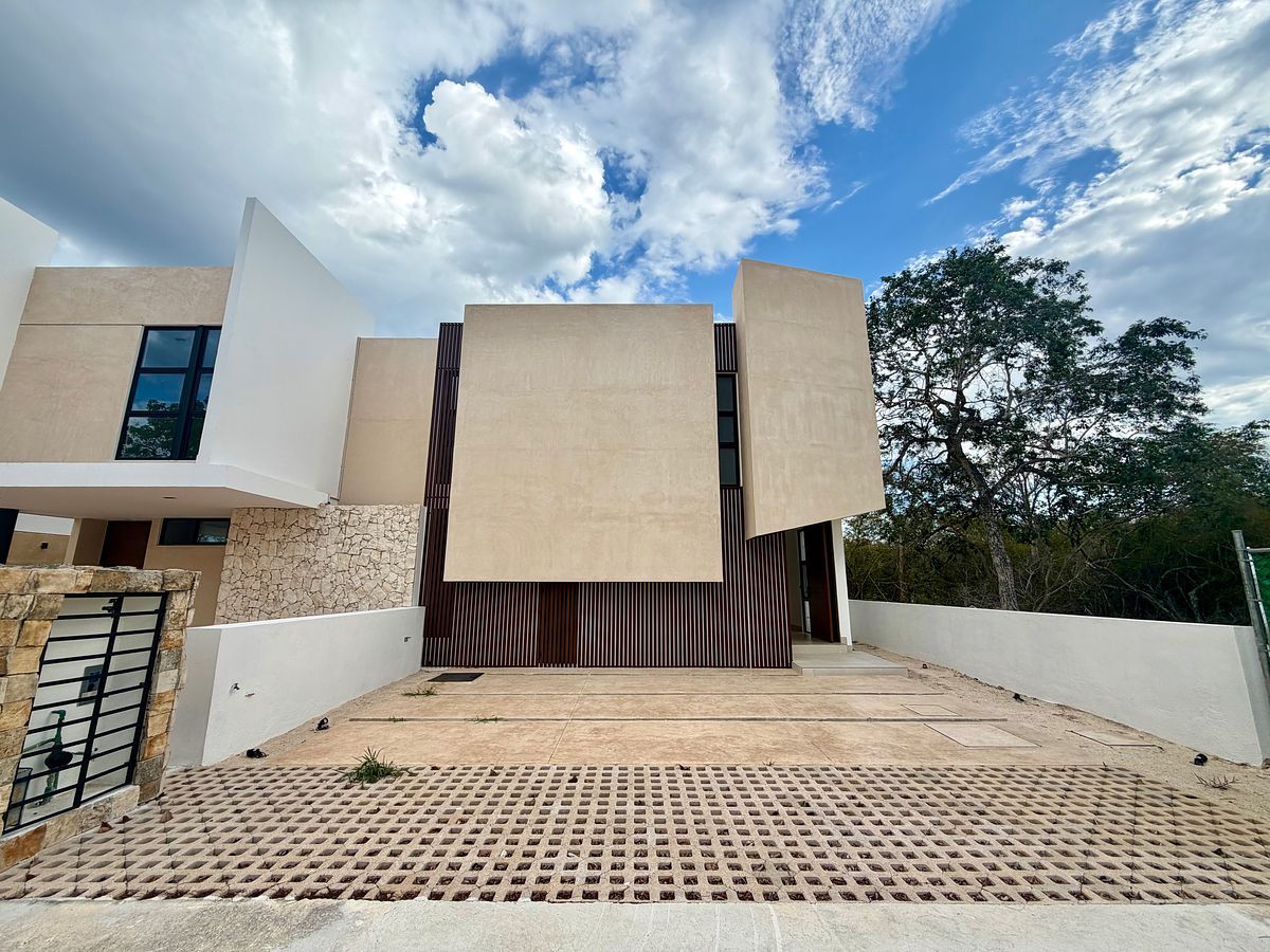CASA EN RENTA  RECÁMARA PRINCIPAL EN PLANTA BAJA · PANELES SOLAR· PASEO COUNTRY, foto 1 de 21