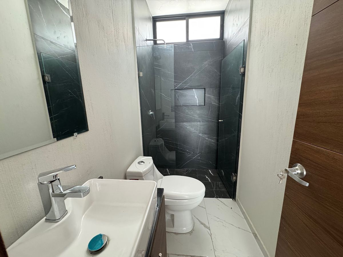 Casa em condomínio fechado em Valle Imperial, Zapopan, foto 3 de 16