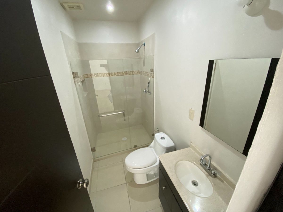 Casa en condominio en Milenio III, Querétaro, foto 6 de 17