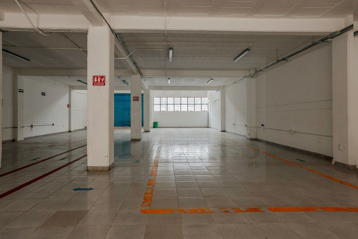 Commercial Storage Unit in Arvide, Álvaro Obregón, photo 2 of 18