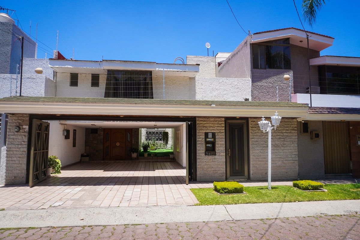 Casa em Rinconada Santa Rita, Guadalajara, foto 2 de 21